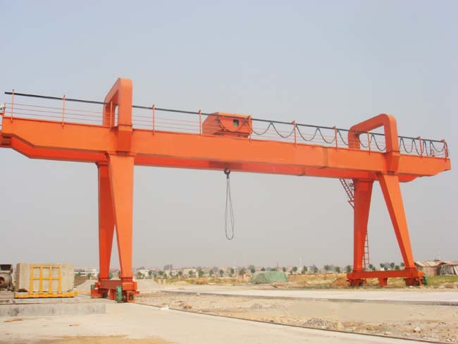 Çift Kirişli kutusu türü 250 Ton Gantry Crane fiyat