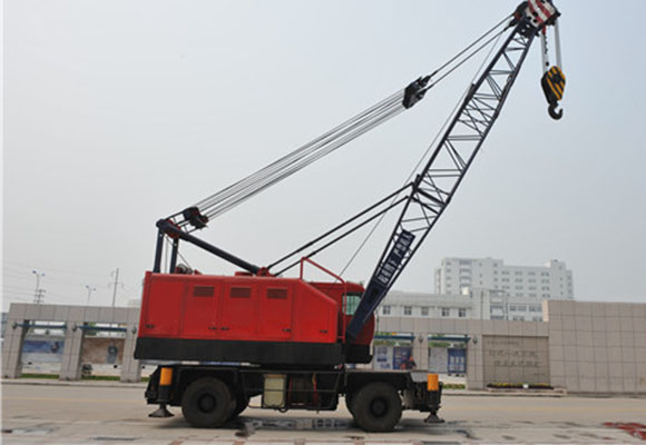 Kauçuk Tyred Harbour Crane